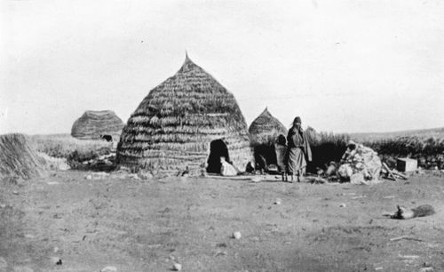A CENTRAL MOROCCO HOMESTEAD (NUÁLLAS).